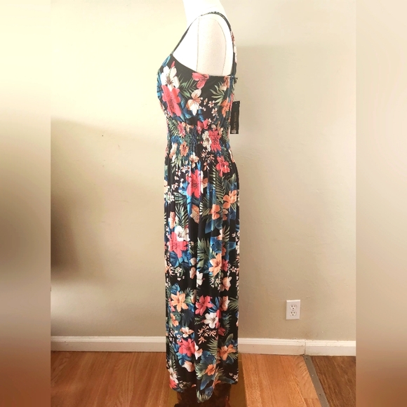 NWT Mira Luxe Cherry Blossom Maxi Dress L/XL - Picture 3 of 7
